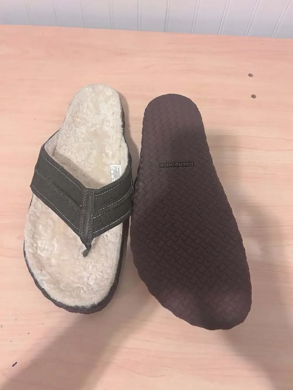 Patagonia Mens Fleece-Lined Thong Slippers